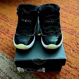 Jordan 11 retro size 9c